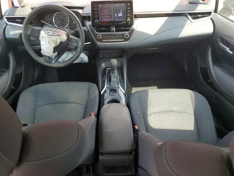 2021 TOYOTA COROLLA LE 8