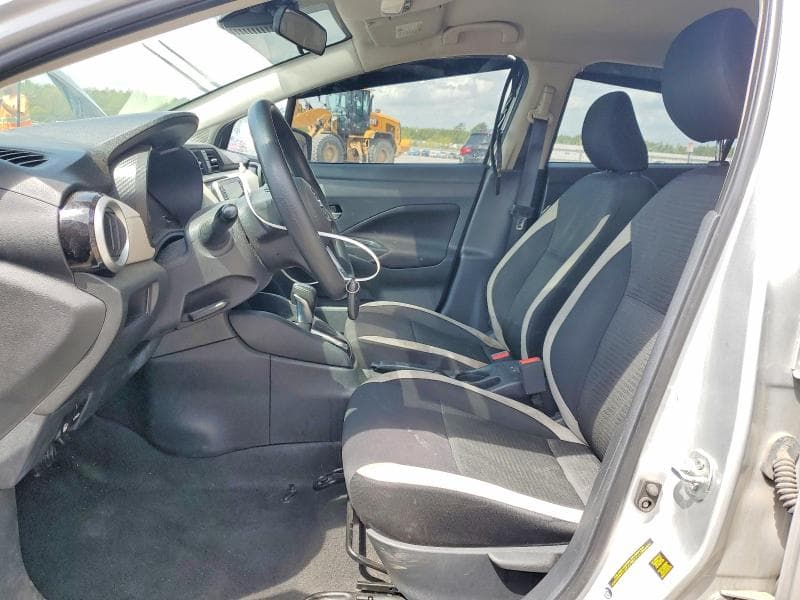 2021 NISSAN VERSA SV 7