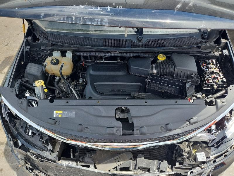 2021 CHRYSLER VOYAGER LXI 12