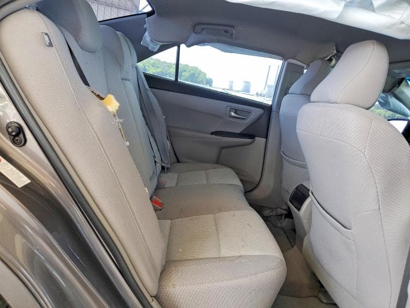 2017 TOYOTA CAMRY LE 10