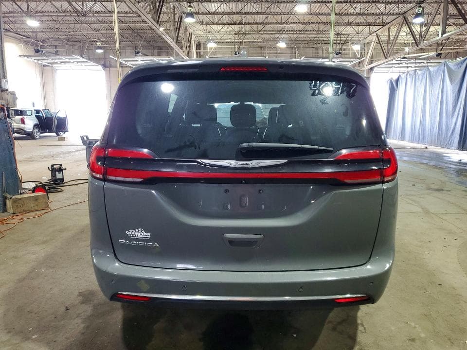 2022 CHRYSLER PACIFICA TOURING L 6