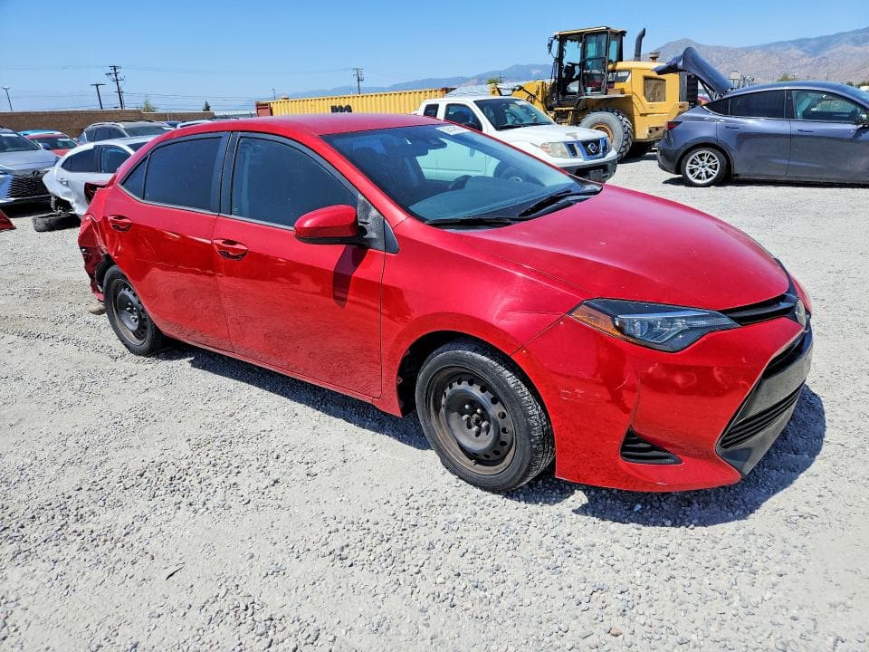 2018 TOYOTA COROLLA LE 4