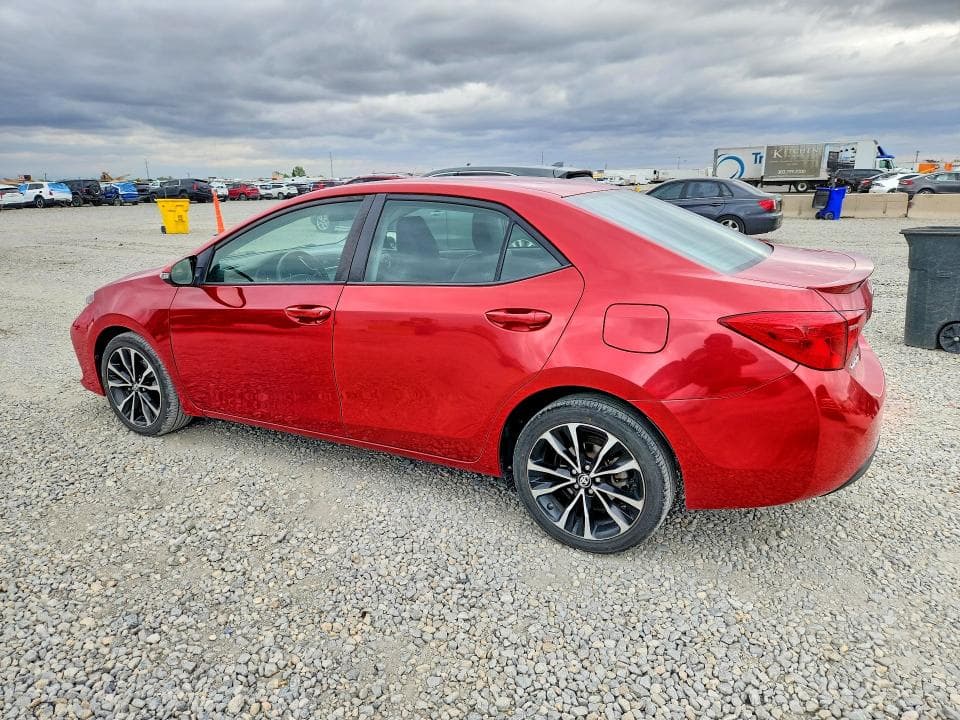 2018 TOYOTA COROLLA SE 2
