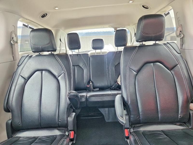 2022 CHRYSLER PACIFICA TOURING L 10