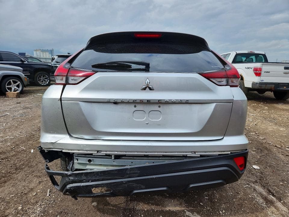 2024 MITSUBISHI ECLIPSE CROSS SE 6