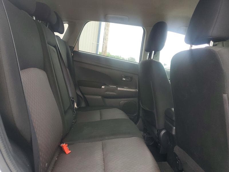 2019 MITSUBISHI OUTLANDER SPORT ES 11