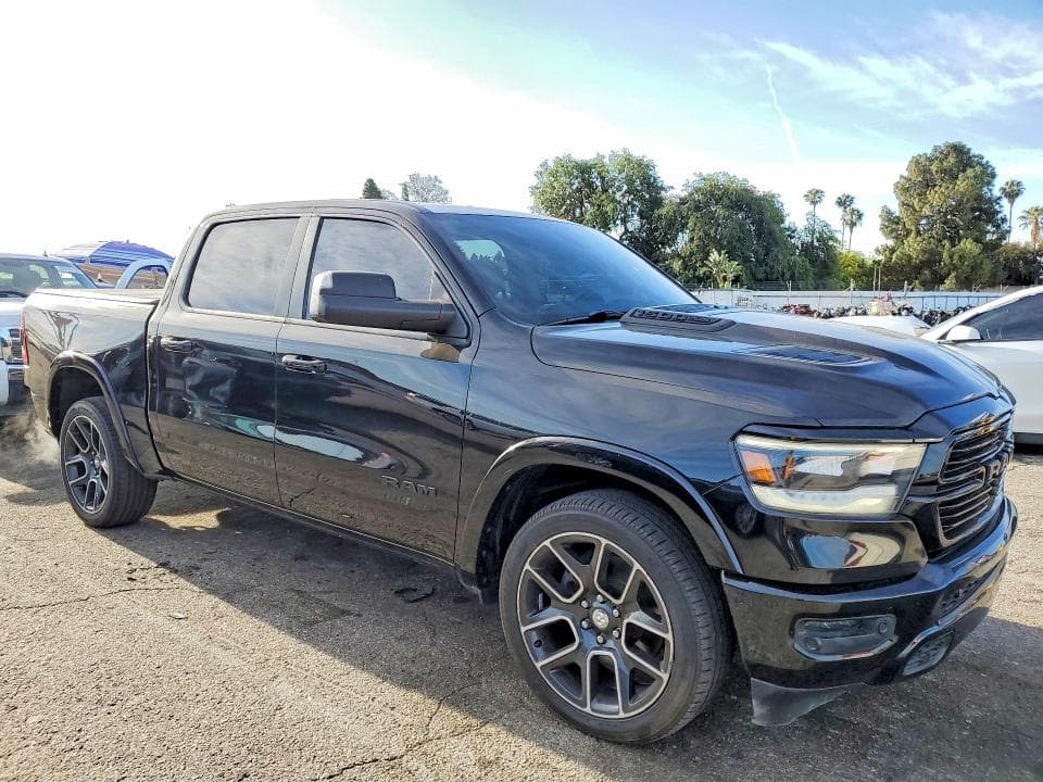 2019 RAM 1500 LARAMIE 4