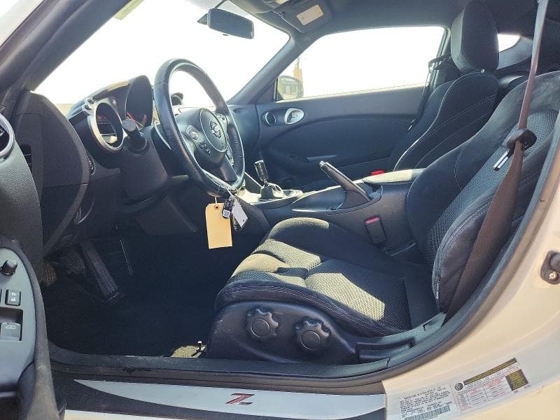 2017 NISSAN 370Z BASE 7