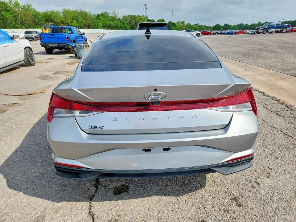 2021 HYUNDAI ELANTRA SEL 6