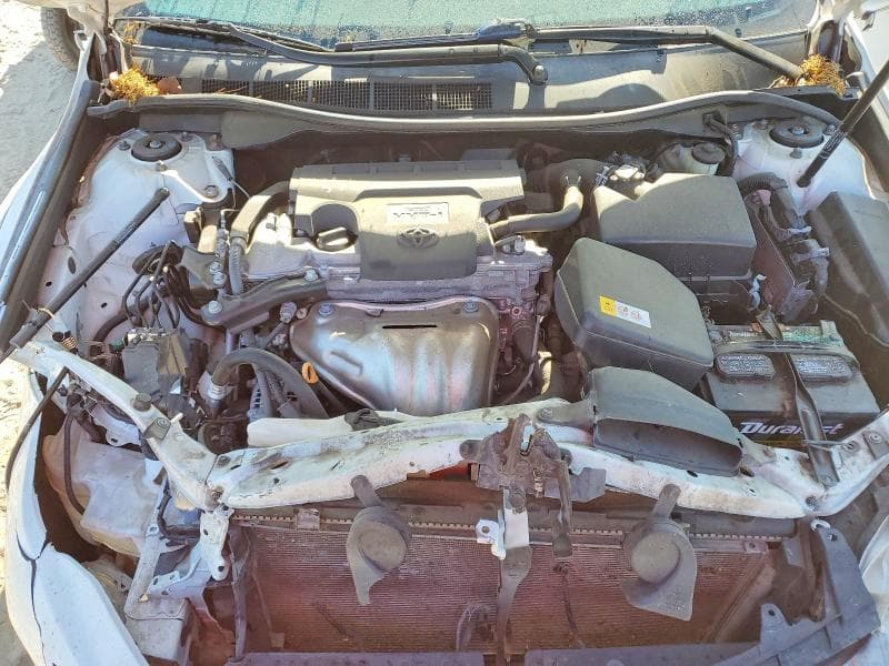 2017 TOYOTA CAMRY SE 11