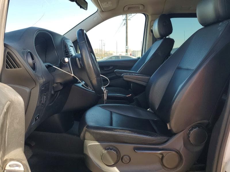 2019 MERCEDES-BENZ METRIS 7
