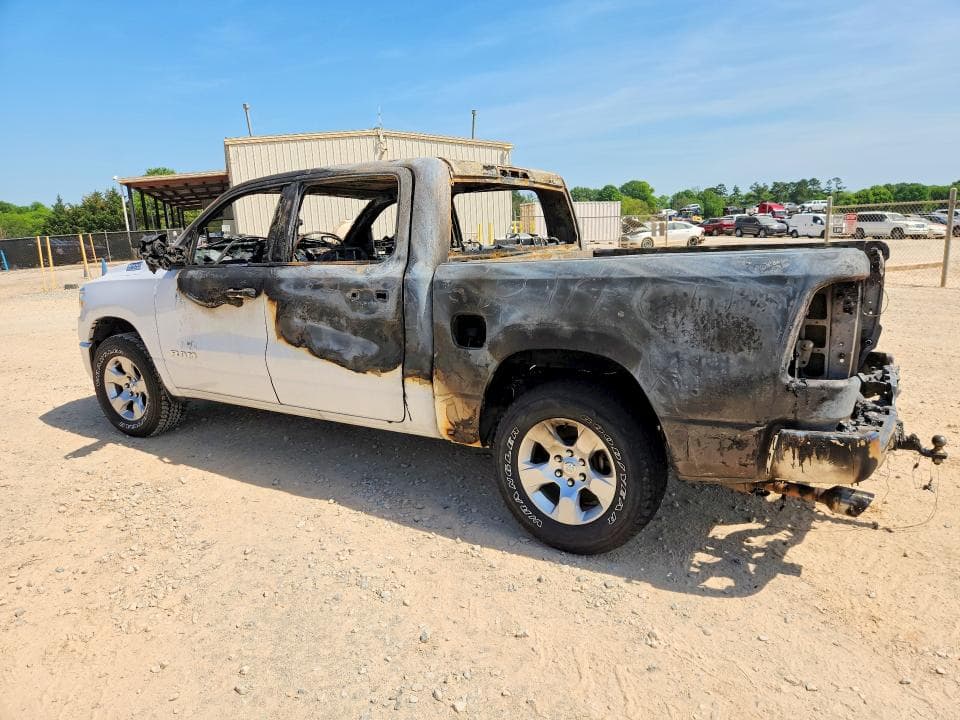 2019 RAM 1500 BIG HORN 2