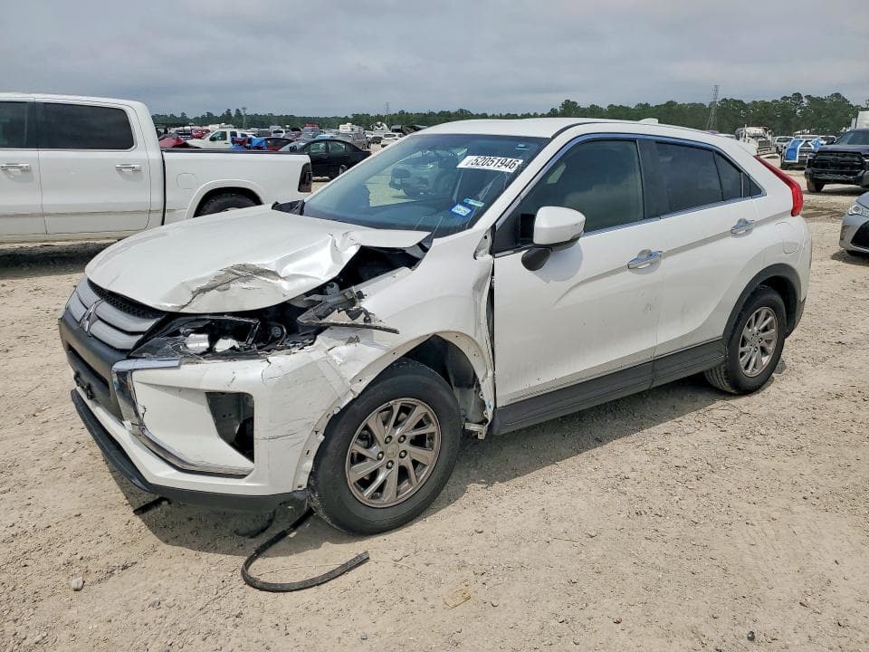 2019 MITSUBISHI ECLIPSE CROSS ES - 1