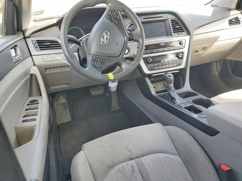 2017 HYUNDAI SONATA HYBRID SE 8