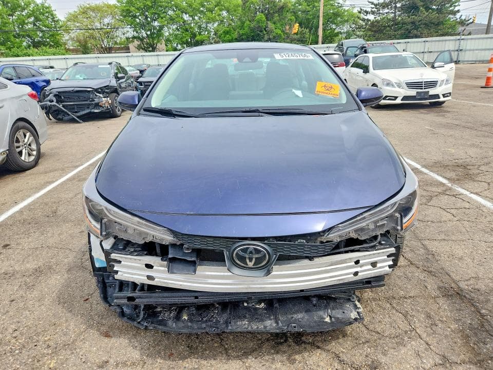 2022 TOYOTA COROLLA LE 5