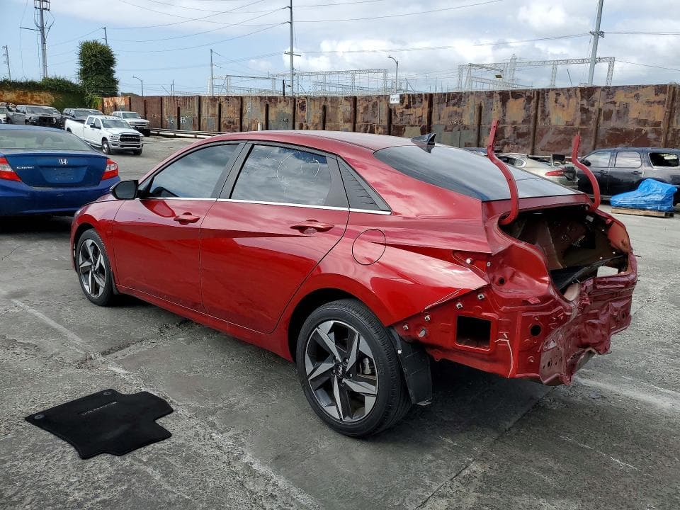 2023 HYUNDAI ELANTRA LIMITED 3