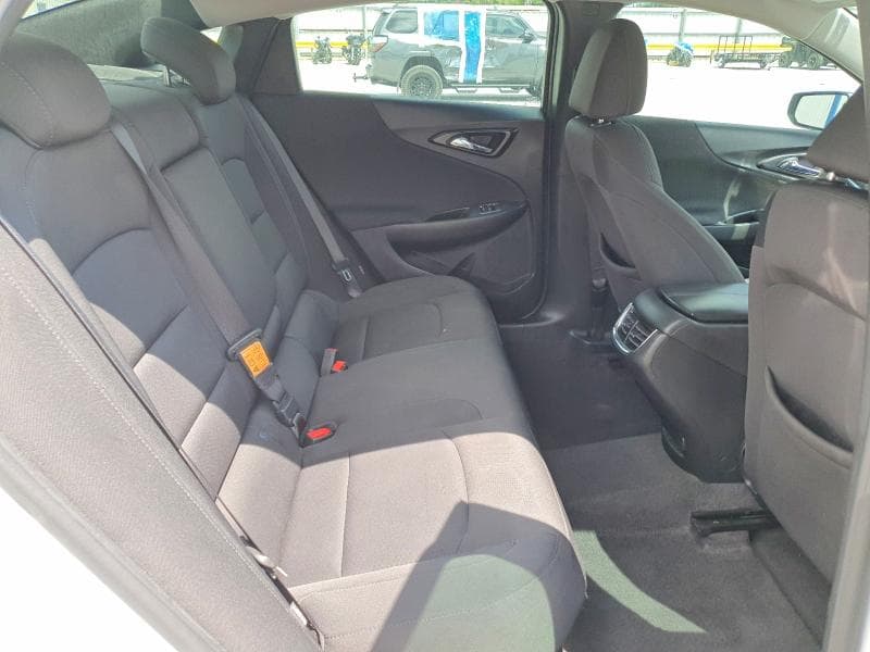 2018 CHEVROLET MALIBU LT 10