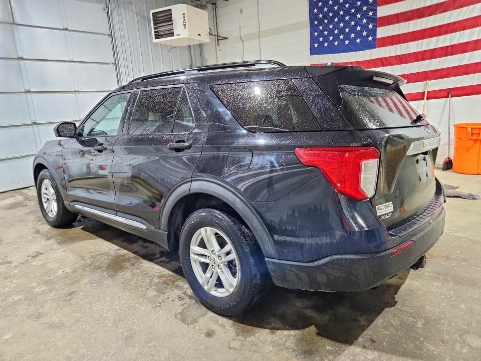 2020 FORD EXPLORER XLT 2