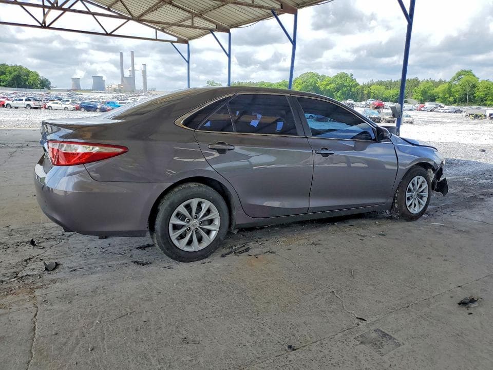 2017 TOYOTA CAMRY LE 3