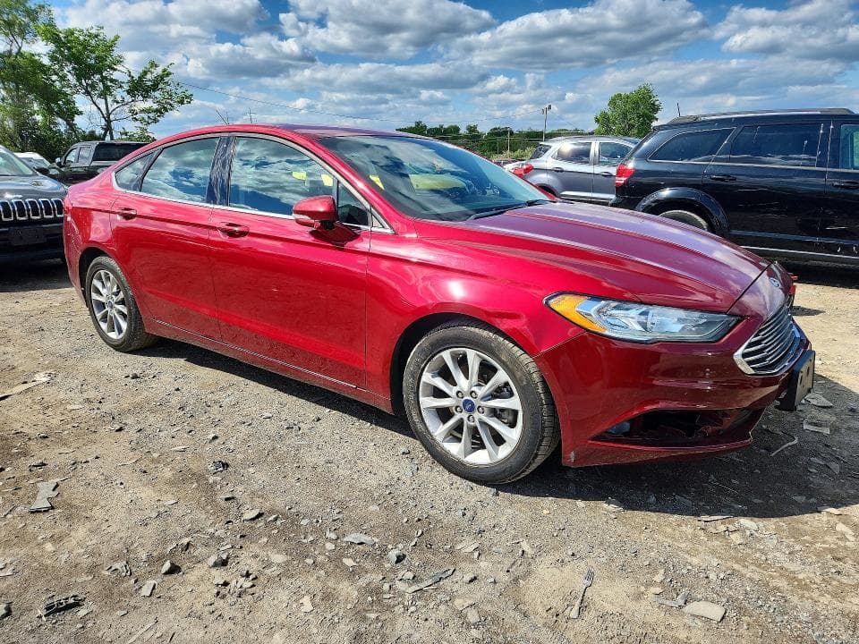 2017 FORD FUSION SE 4