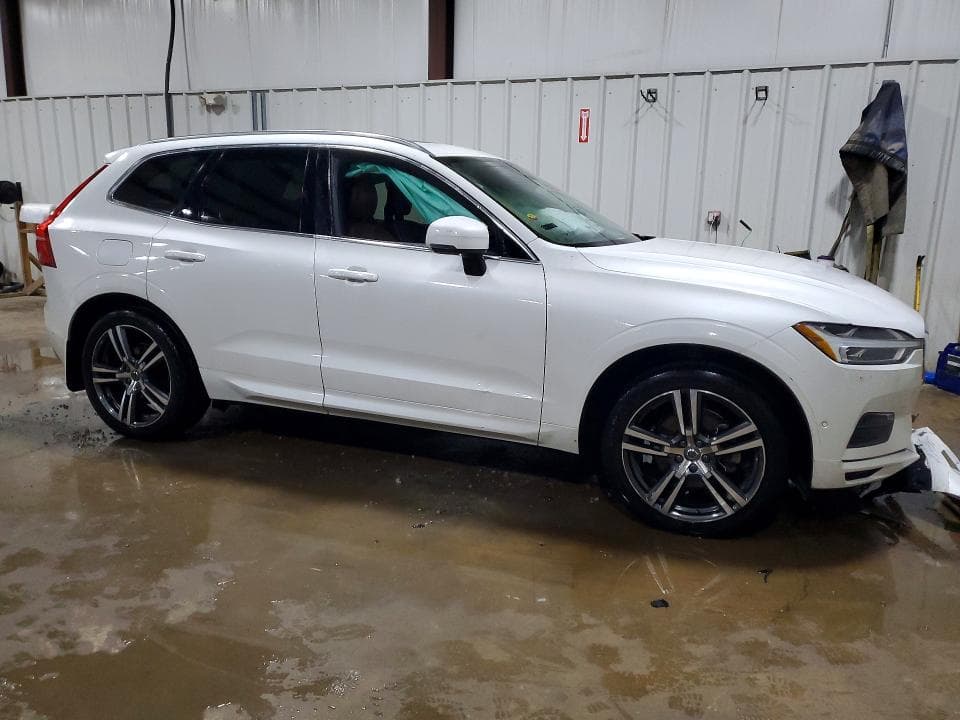 2018 VOLVO XC60 T5 4