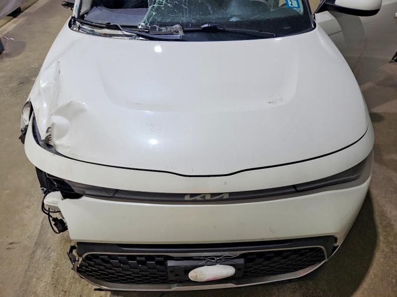 2025 KIA SOUL LX 12