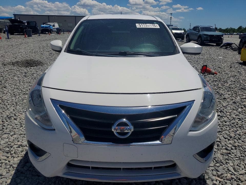 2018 NISSAN VERSA SV 5