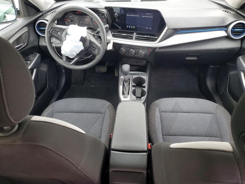 2024 CHEVROLET TRAX 1LS 8