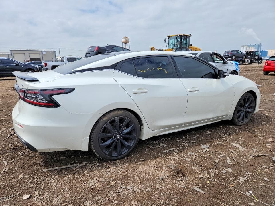 2022 NISSAN MAXIMA SR 3