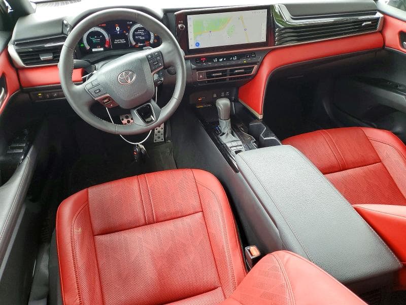 2025 TOYOTA CAMRY XSE 8