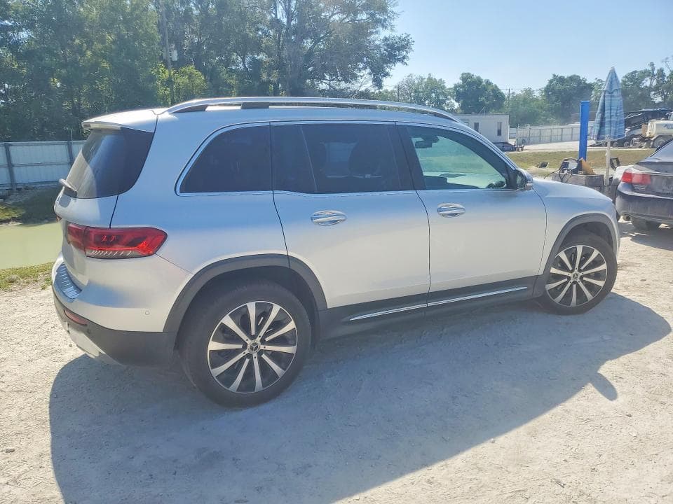 2020 MERCEDES-BENZ GLB 250 3