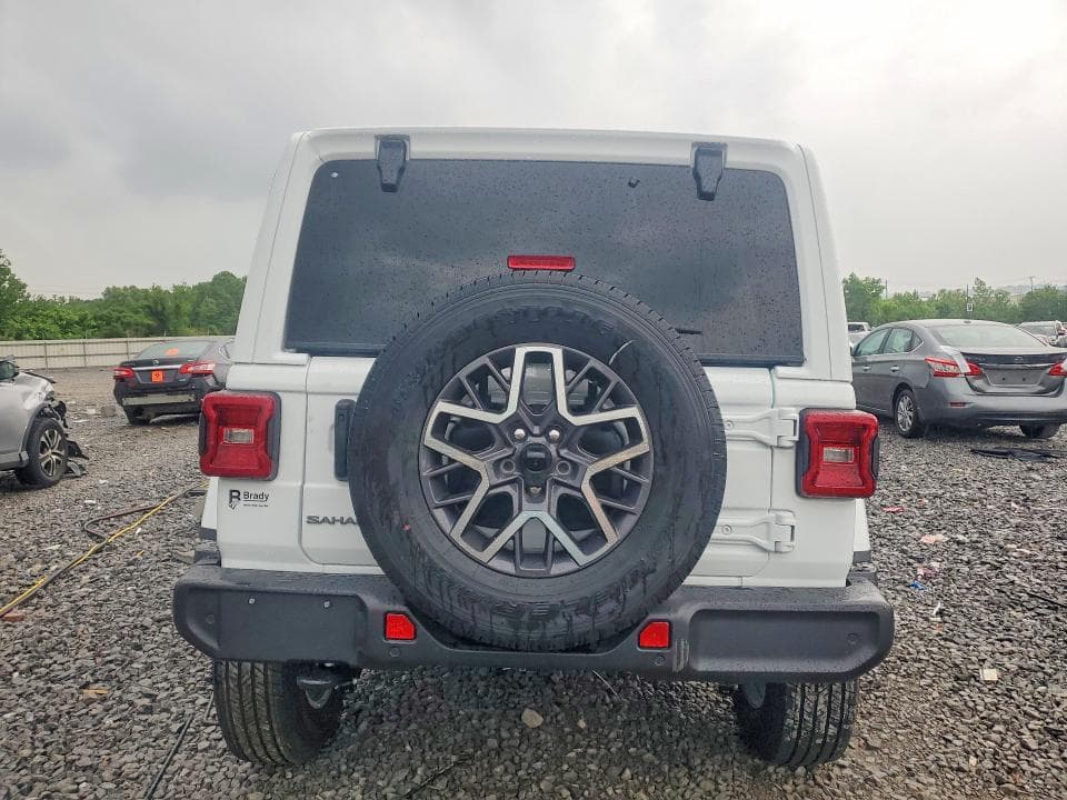 2026 JEEP WRANGLER SAHARA 6
