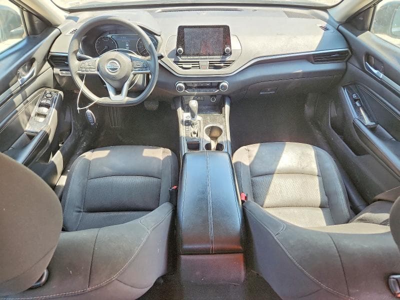 2021 NISSAN ALTIMA SV 8