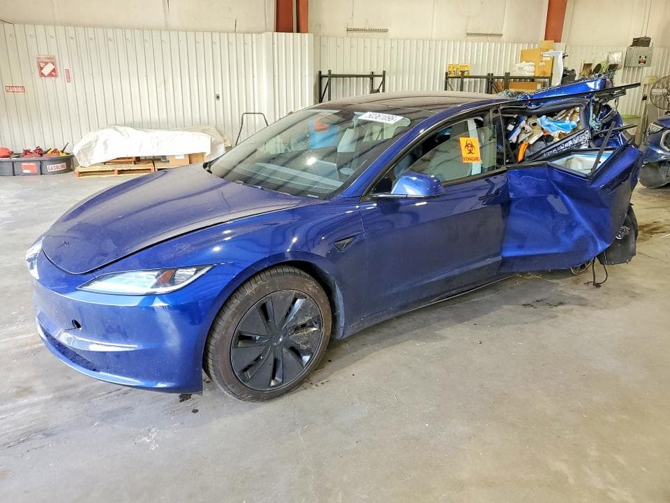2026 TESLA MODEL 3 - 1