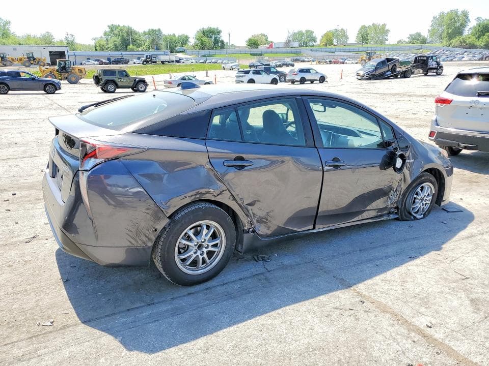 2018 TOYOTA PRIUS FOUR 3