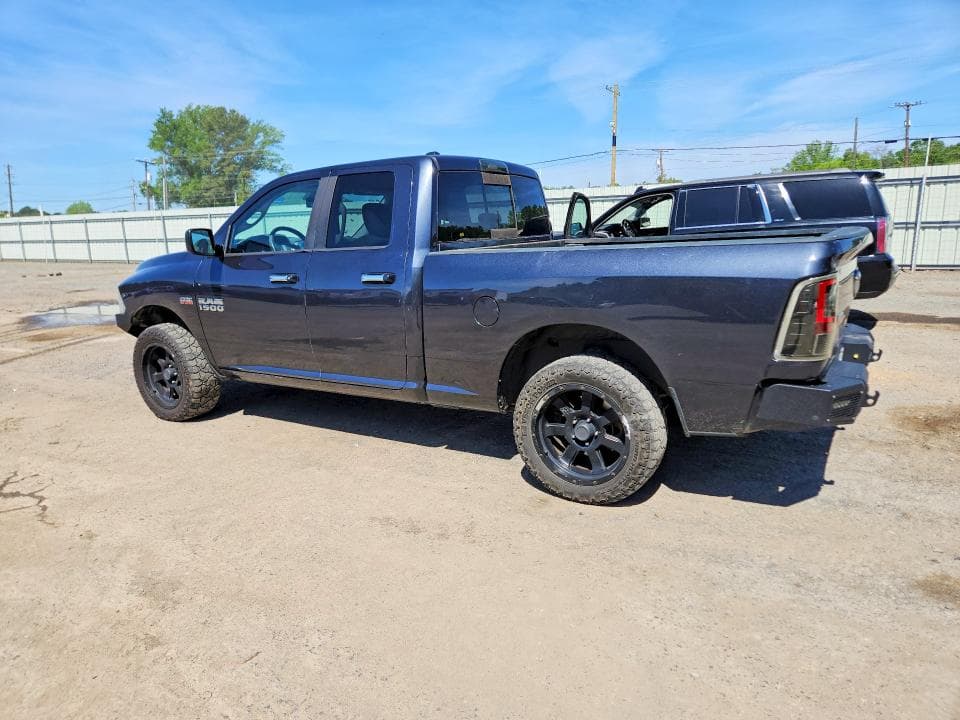2017 RAM 1500 SLT 2