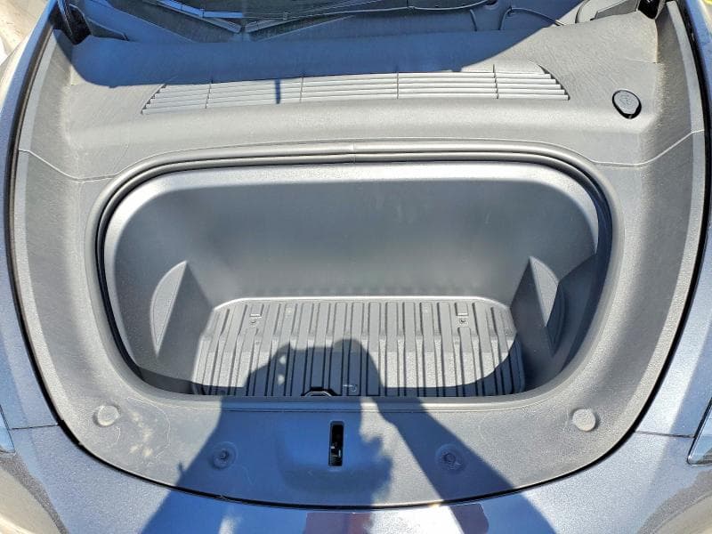 2024 TESLA MODEL Y 11