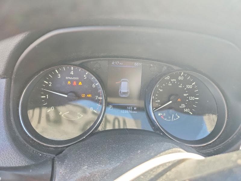 2018 NISSAN ROGUE SV 9