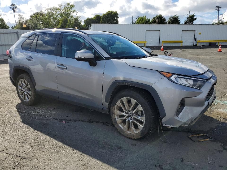 2019 TOYOTA RAV4 XLE PREMIUM 4