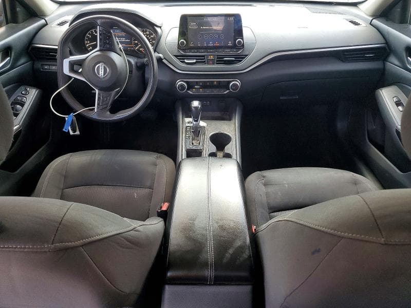 2022 NISSAN ALTIMA SV 8