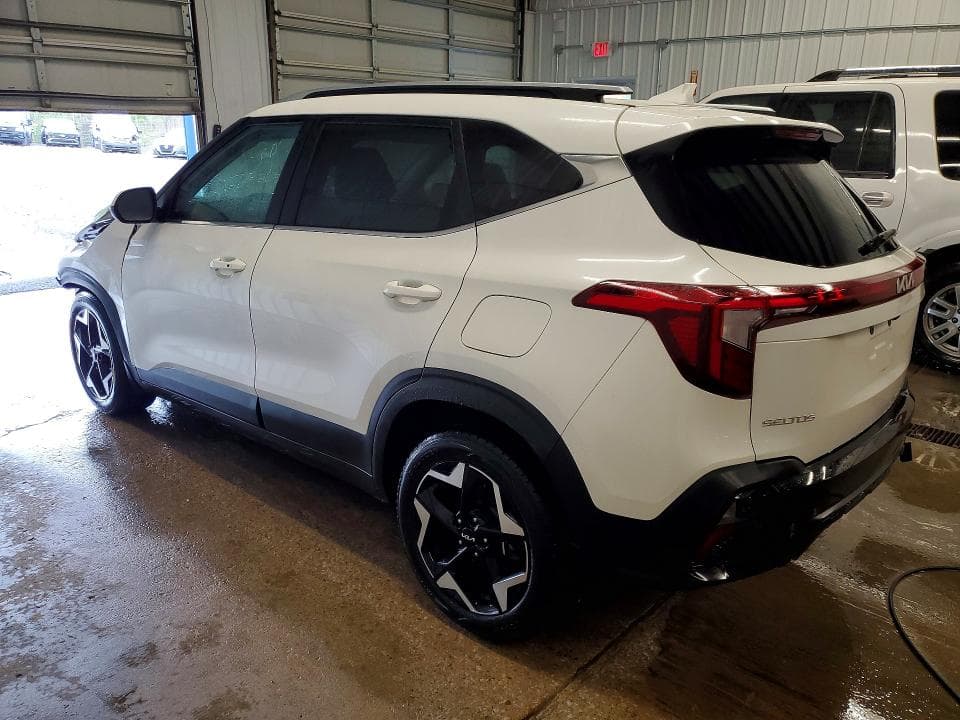 2024 KIA SELTOS EX 2