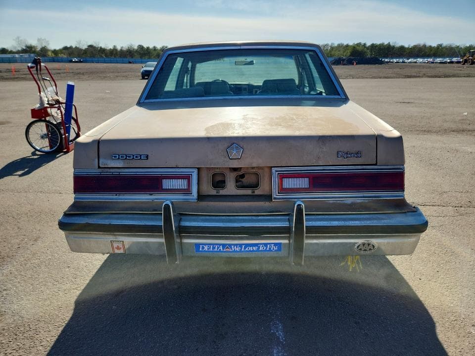 1983 DODGE DIPLOMAT 6