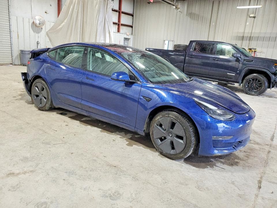 2023 TESLA MODEL 3 4