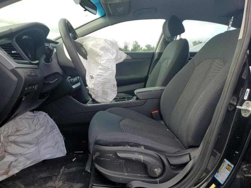 2019 HYUNDAI SONATA SE 7