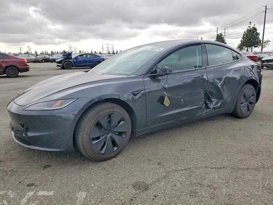 2025 TESLA MODEL 3 - 1