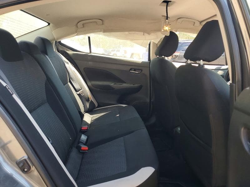 2021 NISSAN VERSA SV 10