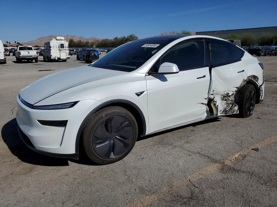 2026 TESLA MODEL Y - 1