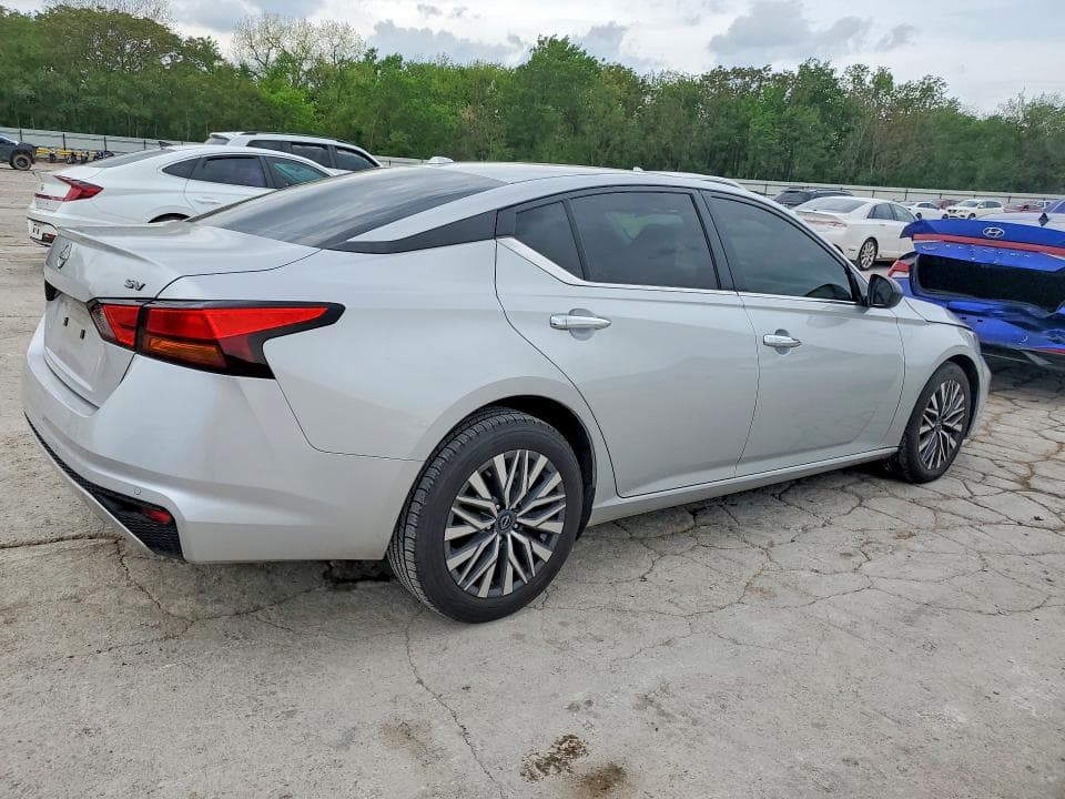 2024 NISSAN ALTIMA SV 3