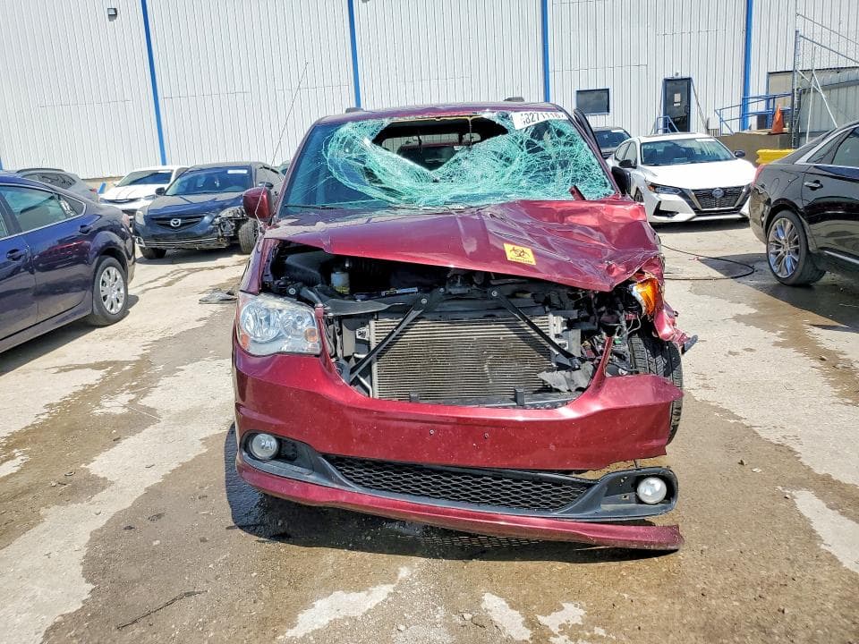2017 DODGE GRAND CARAVAN SXT 5