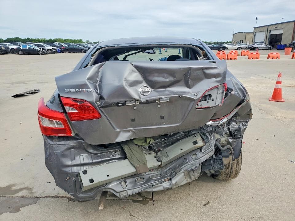2019 NISSAN SENTRA S 6